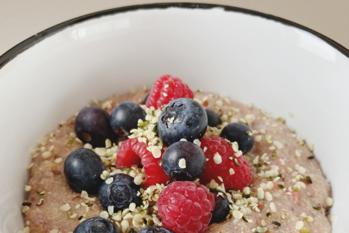 Amaranth-Himbeer-Porridge