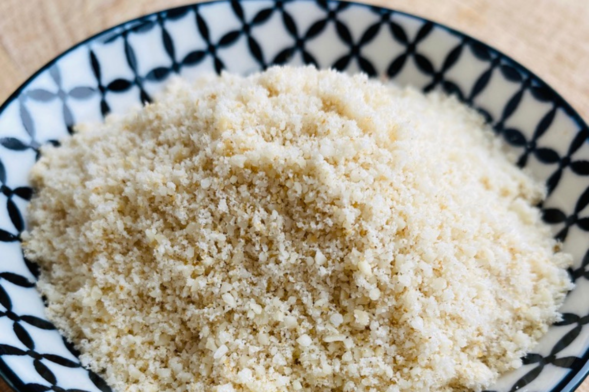 Veganer Parmesan: einfaches und köstliches Rezept