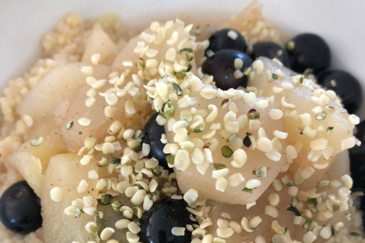 Cremiges Hirse-Birnen-Porridge: Ein gesundes und köstliches Frühstück für jeden Tag