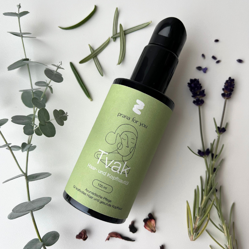 Tvak-Ayurveda-Kopfhautoel.png